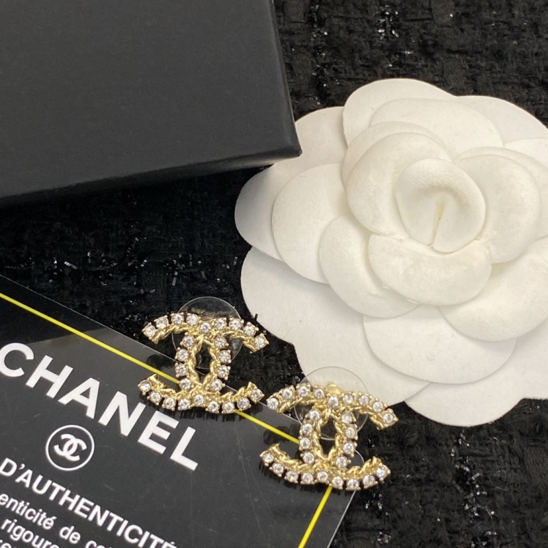 Ch**el earrings